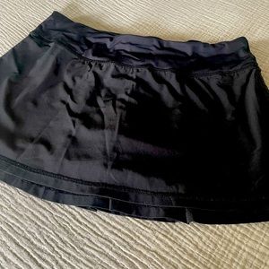 Lululemon black skirt!